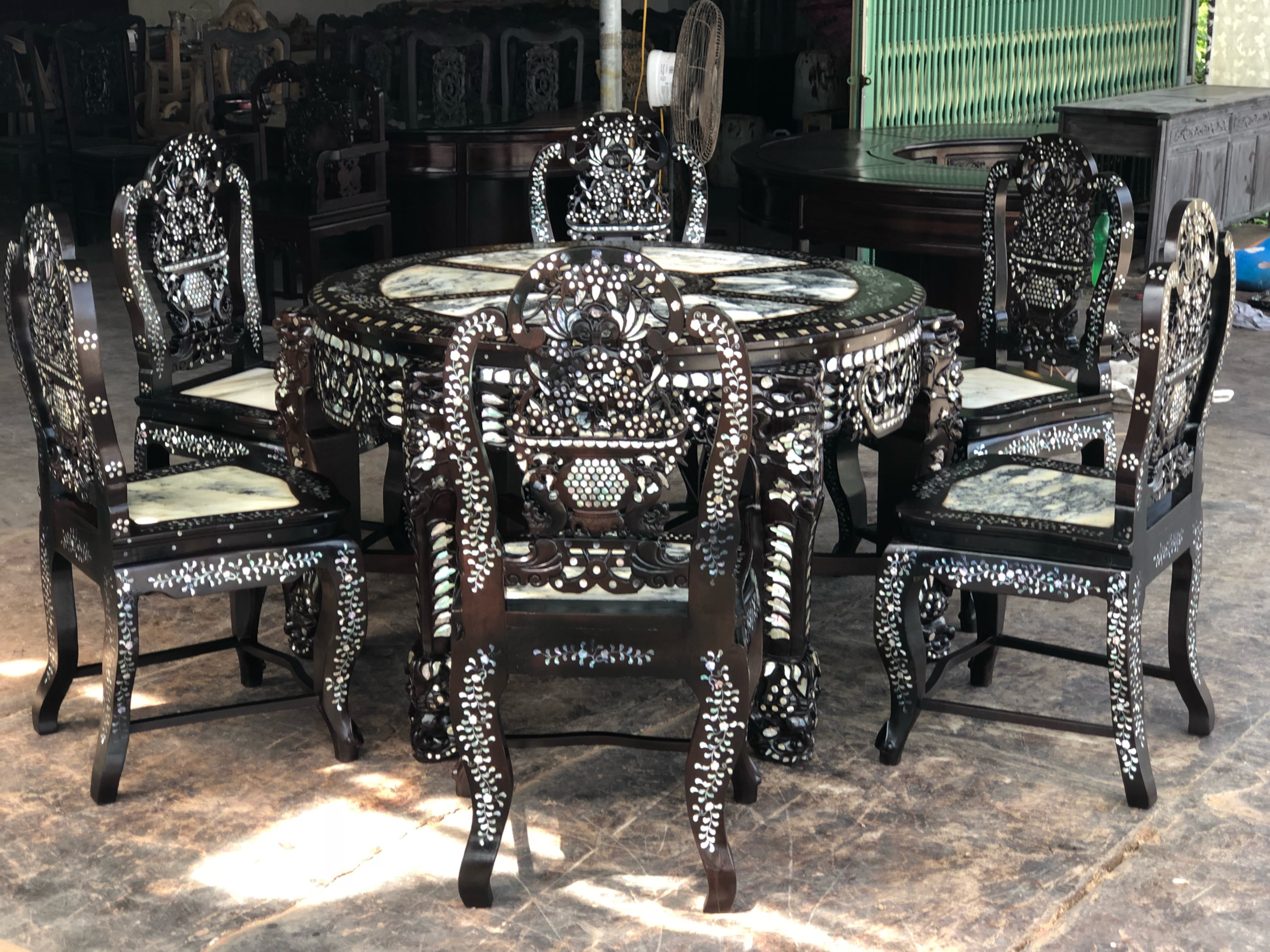 Bàn Ghế phòng ăn Bàn Ghế phòng ăn